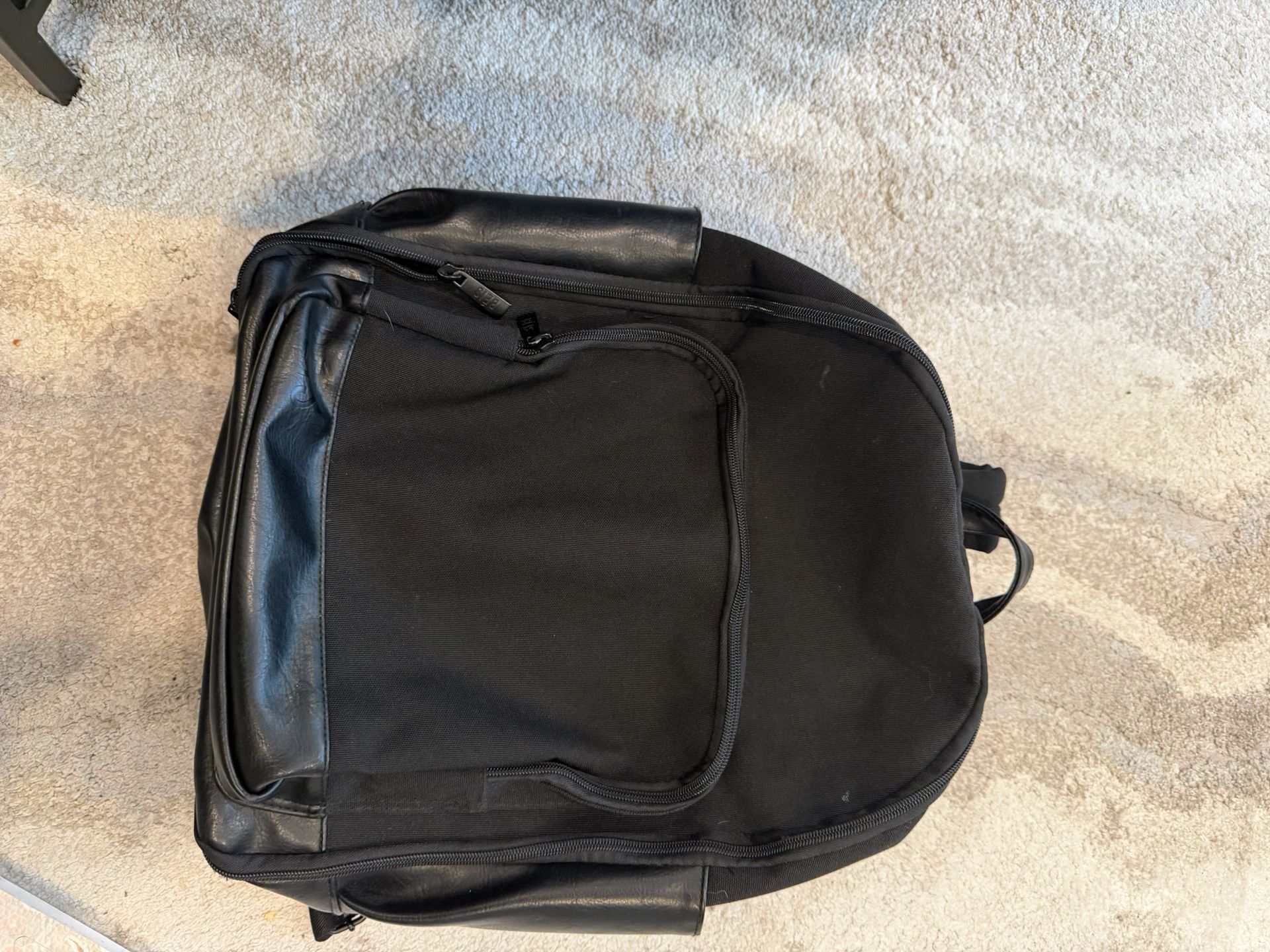 BEIS Travel backpack