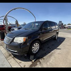 2014 Chrysler Town & Country
