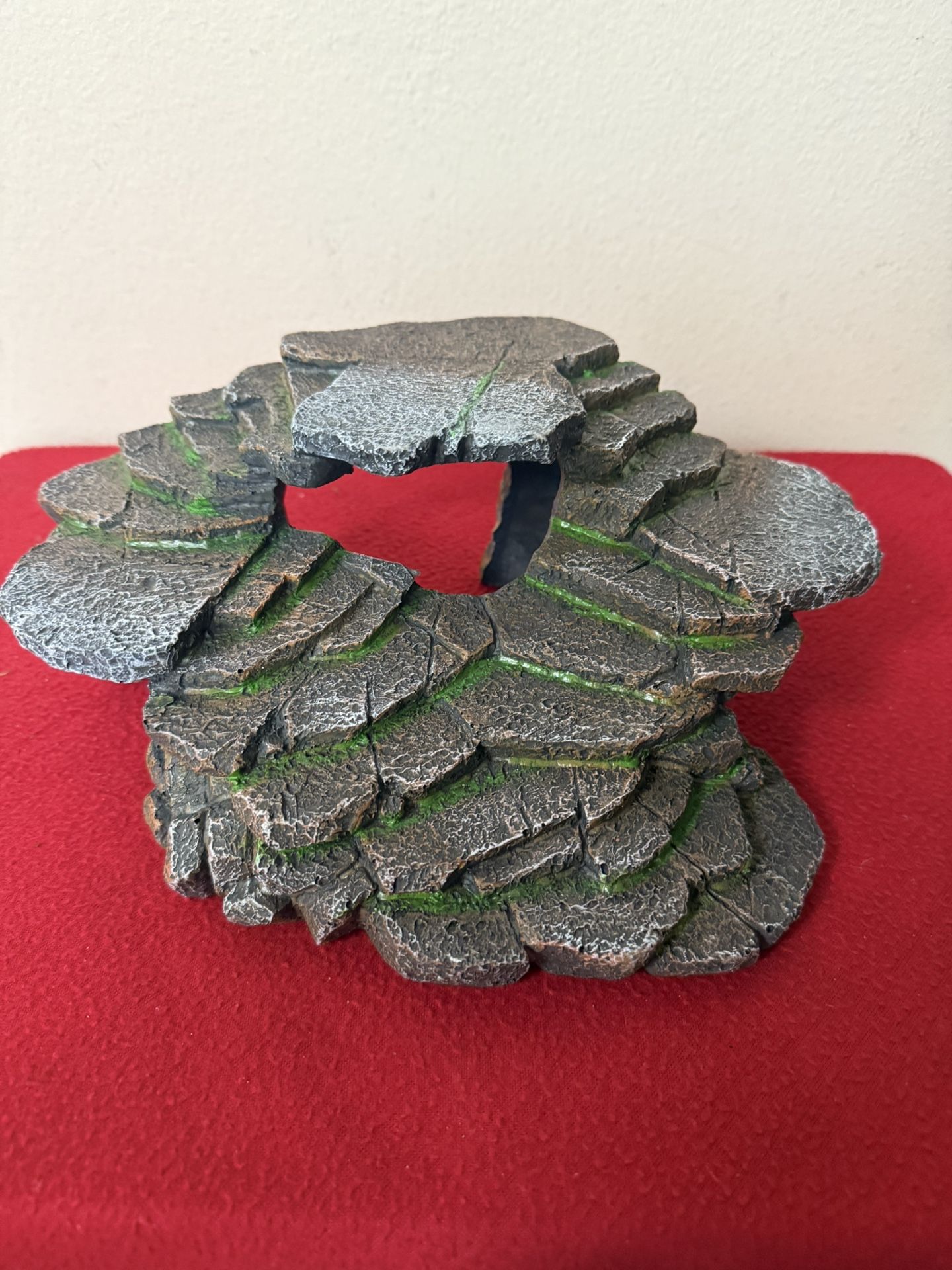 Aquarium/Reptile/Turtle Step Ornament 11x9”