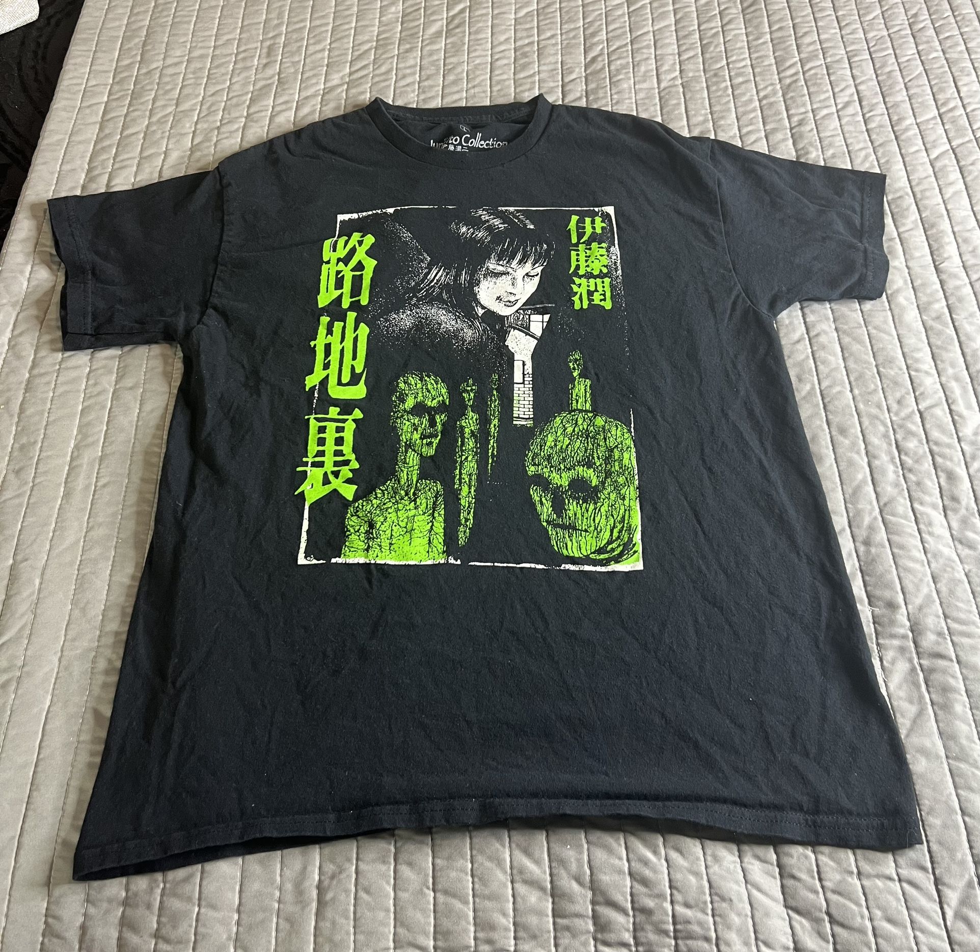 Junji Ito Collection Rojiura T-Shirt UNISEX Anime Crunchyroll Hot Topic