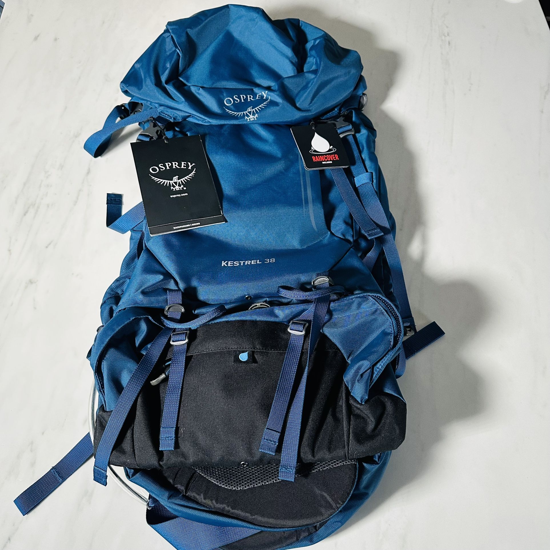 Osprey Kestrel 38 Internal Frame Backpack-Medium/Large Loch Blue with Rain Cover