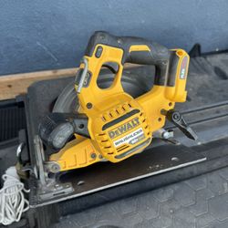 Dewalt Cordless  Circular Saw