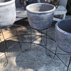 Curb stand whit pots 55$