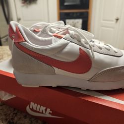 Women's Nike Shoes