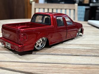 JADA (DUB CITY) '03 Ford F-150 Super Crew 1:24 - Big Bill's