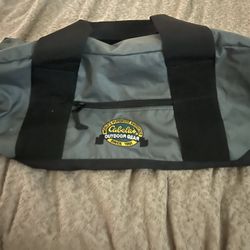 Cabela’s Outdoor Gear Duffel Bag – Like New
