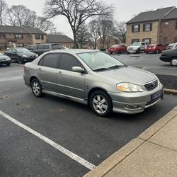 2004 Toyota Corolla