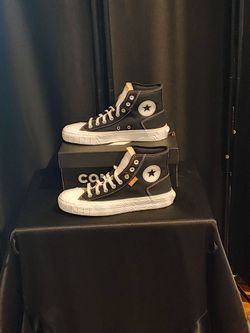 converse Alt. Exploration Chuck taylors