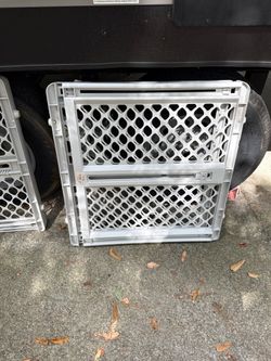 NS Supergate Expandable Baby Gate 33 To 42 Inches Gray