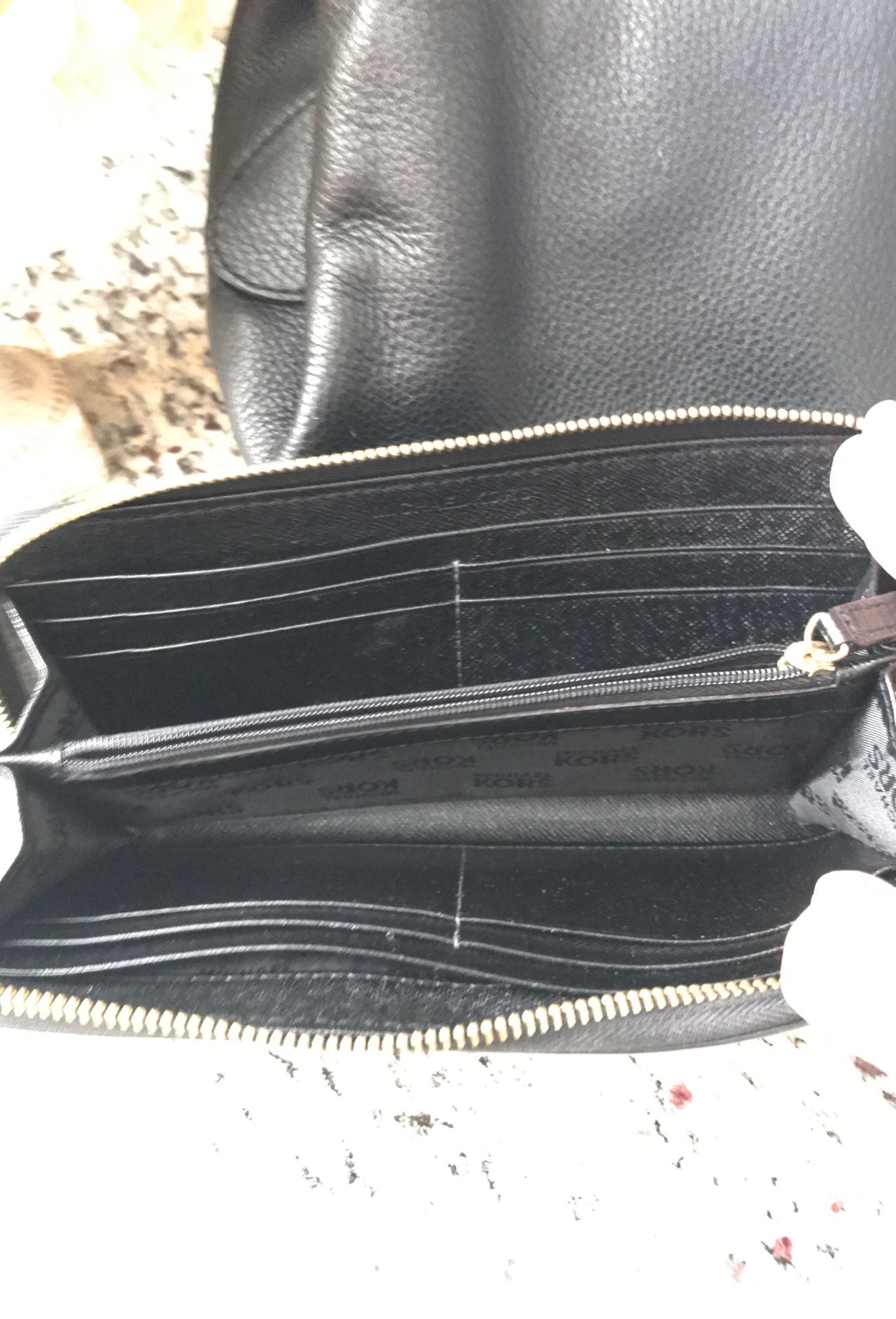 MICHAEL KORS