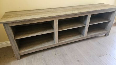 70 ” grey-washed wooden TV stand or console table