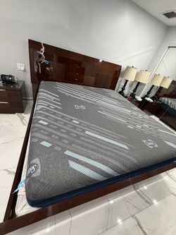 Matress sally mwmory foam