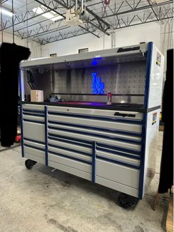 Snap On 84 inch Epic and Hutch for sale