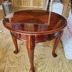 Round table for sale