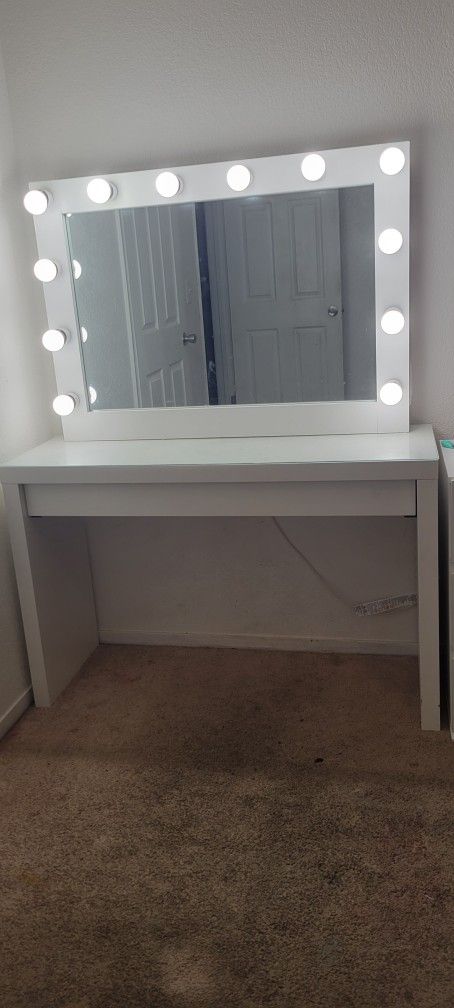 Ikea Vanity Desk And Vanity Mirror