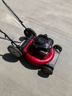 Big rear wheels push lawnmower runs perfect & I accept most broken mowers traded in!