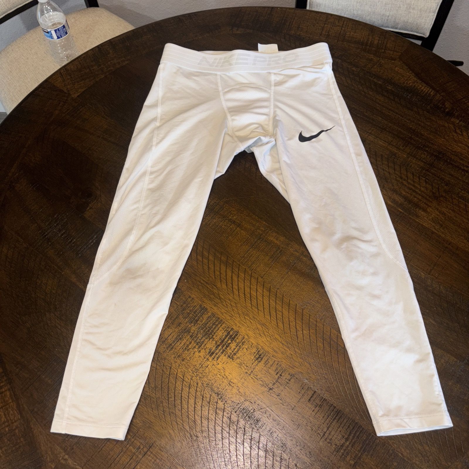 Nikes Men’s Nike Pro Tight Pants Size Medium Men’s Used