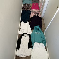 Women’s clothing lot - size medium to large