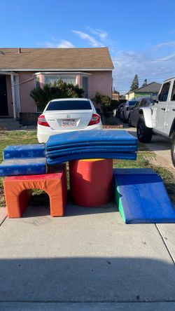 Climbing mats for babies