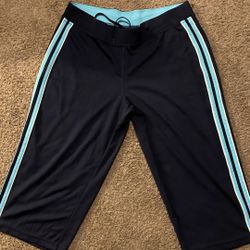 Women’s Active Capri Leggings – Size Large – Black & Teal