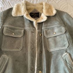 Brand New Men And Women Jacket 🧥 