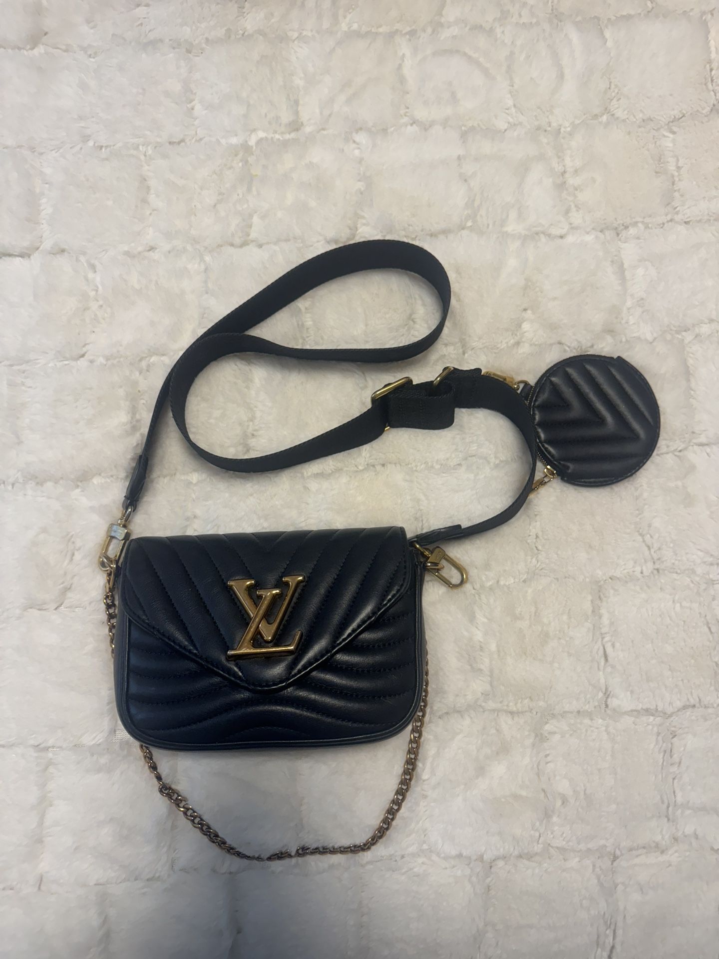 Louis Vuitton Crossbody Bag