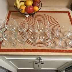 Wine 🍷 Glasses/ Cups Assorted (16) - $15