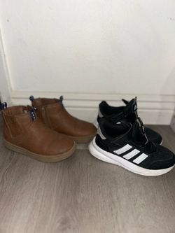 Boys shoes