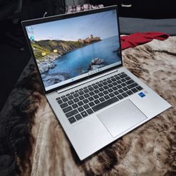 HP Elitebook 840 G10