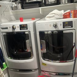 Washer dryer Maytag