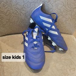Adidas Kids Soccer Cleats Size 1