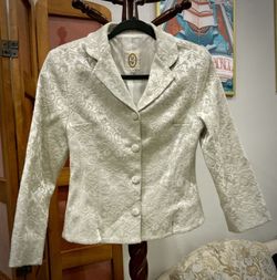 VTG 80s Ivory Satin Floral Embroidered Jacket Size 12P OBO