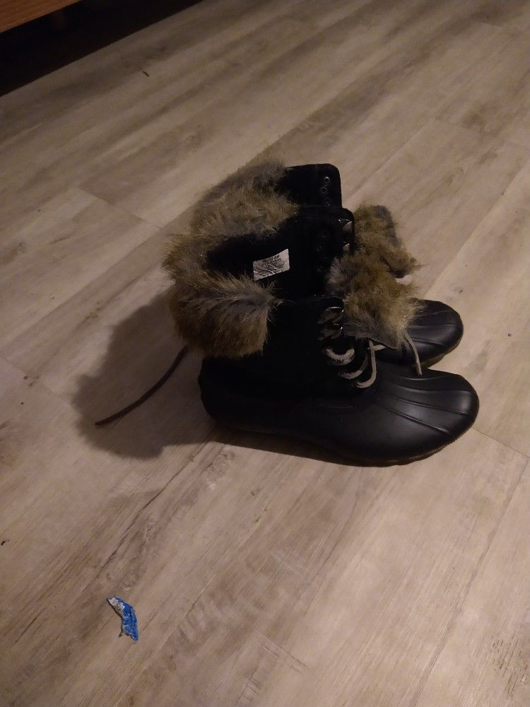 Sperry Fur Tip Fashion Boots