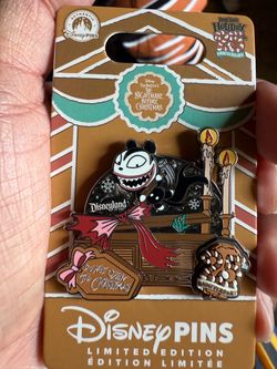 Disney Nightmare Before Christmas Limited Edition Pin