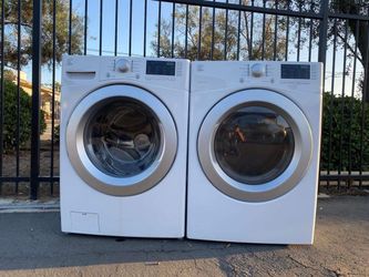 Kenmore washer and dryer laundry