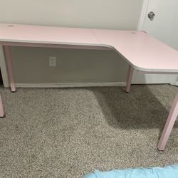 Gaming Desk With Mouse Pad 