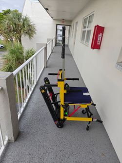 Stairs electric transfer chair