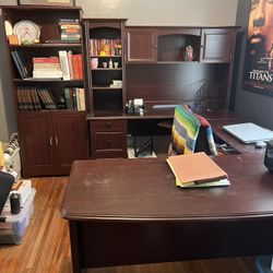 Massive Bush Furniture U-Shaped Executive Desk Set with Hutch & Matching Bookcase