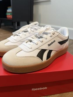 Women’s Reebok Sneakers
