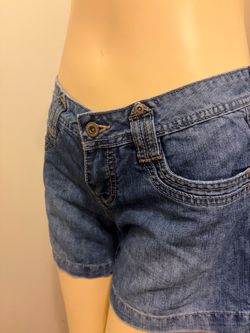 Women's Medium Wash Denim Jean Shorts
