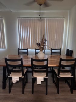 Dinning Table