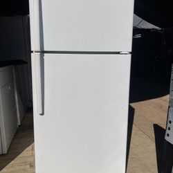 Refrigerator GE2 Months Warranty 