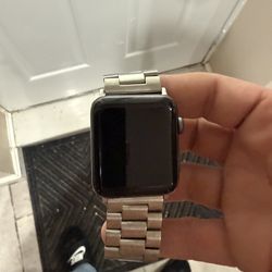 Apple Watch ( Series 2)