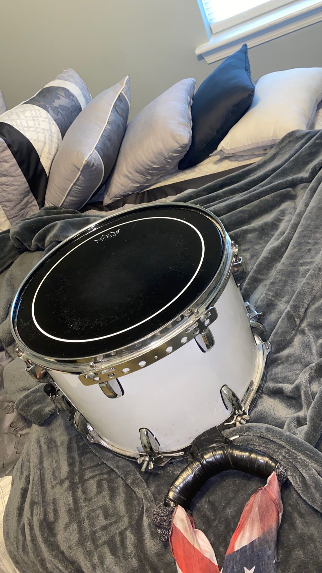 A snare drum