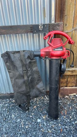 Leaf vacuum/blower