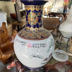 Asian Vases vintage