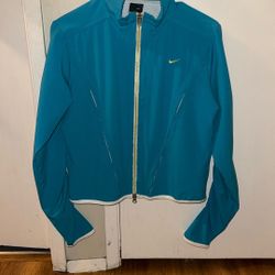 Women’s Nike Dry Fit Jacket Medium 
