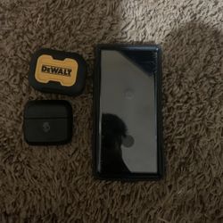 Samsung Galaxy S 22 ultra +2 headphones Bluetooth