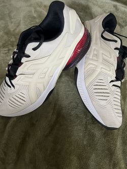 ASICS Gel Running Shoes (White Shoes That I Wanna Sell