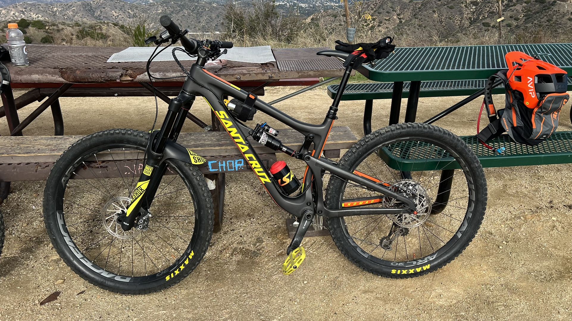 Santa Cruz Nomad CC Size Medium